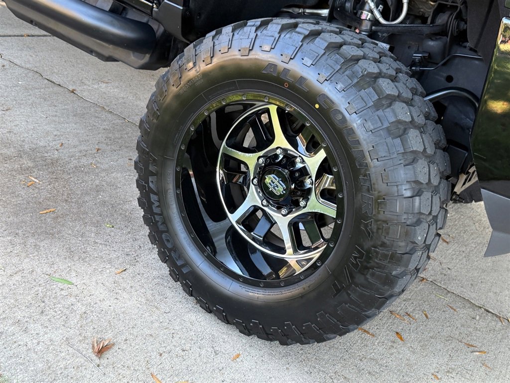 Used 2017 Chevrolet Silverado 2500 LTZ image 35