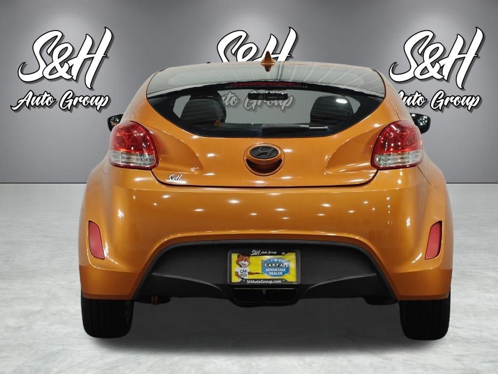 Used 2016 Hyundai Veloster image 22