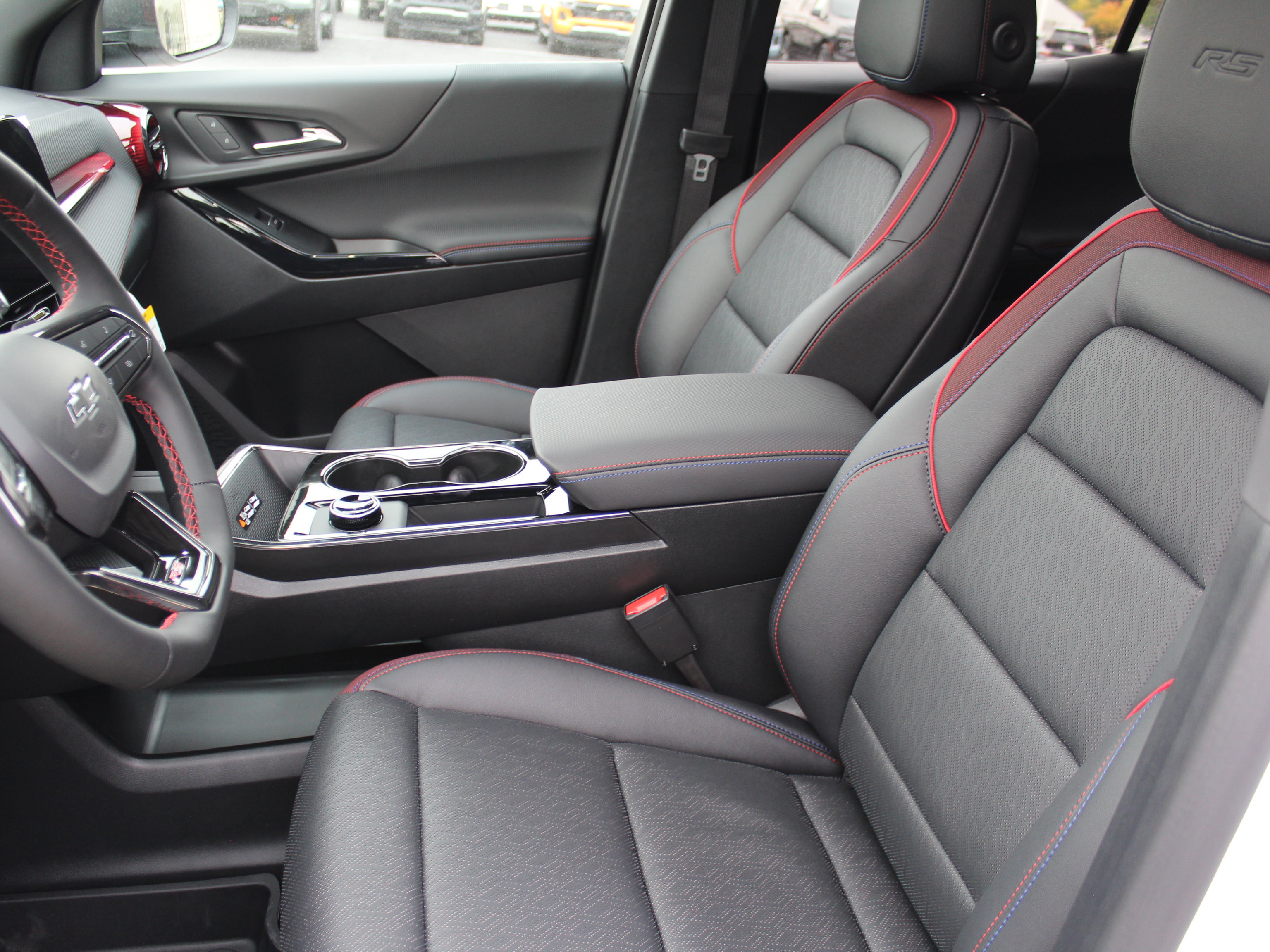 New 2026 Chevrolet Equinox RS w/ Convenience Package III image 9