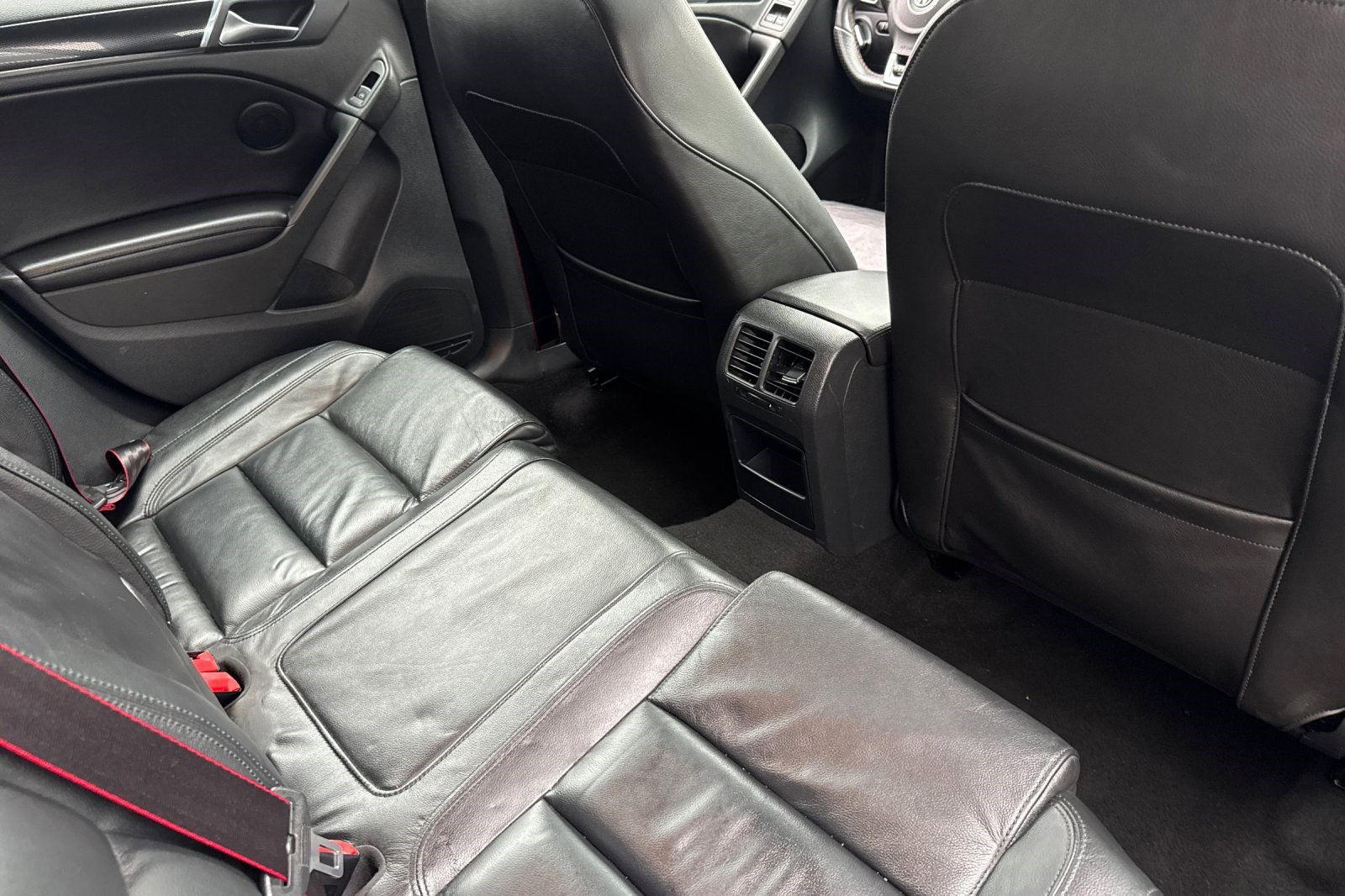 Used 2013 Volkswagen GTI Driver's Edition image 29