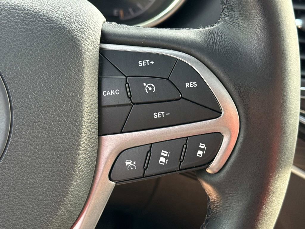 Used 2019 Jeep Grand Cherokee Limited w/ Luxury Group II AWD/4WD image 21