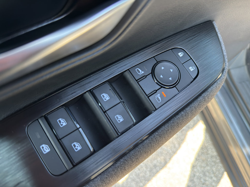 New 2026 Nissan Kicks SV w/ Cold Weather Package image 12