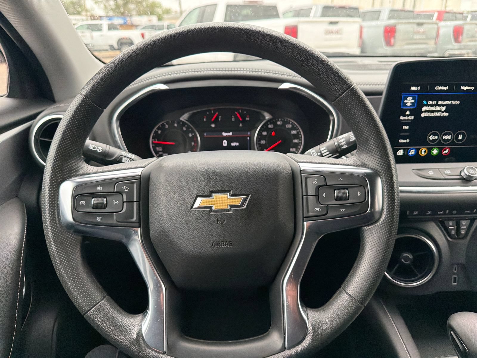 Used 2025 Chevrolet Blazer LT AWD/4WD image 19