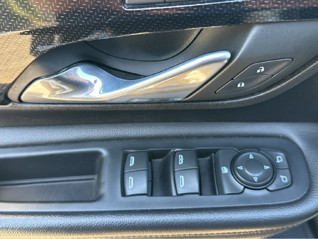 Certified 2023 GMC Terrain AT4 AWD/4WD image 33