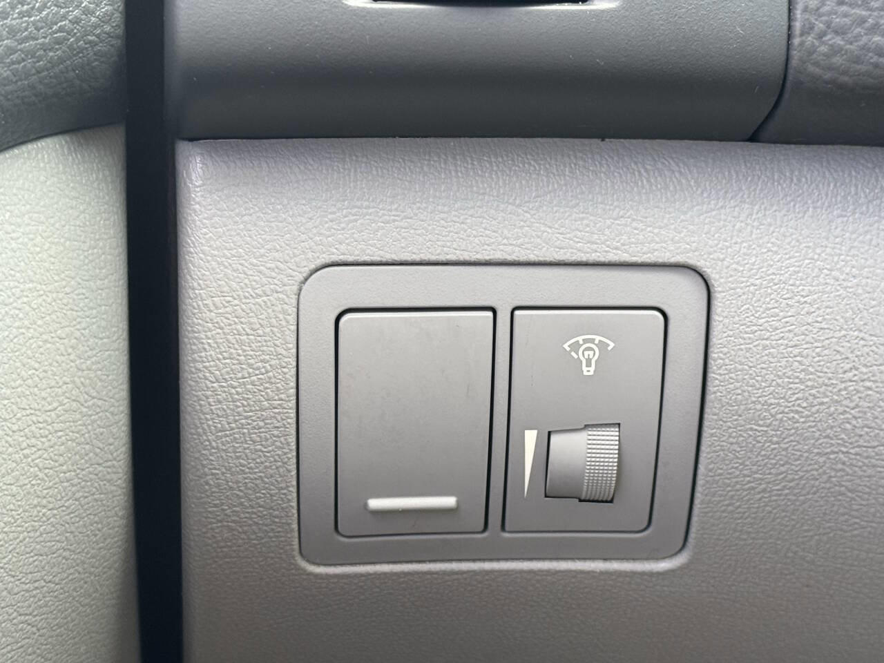 Used 2008 Hyundai Elantra GLS image 28