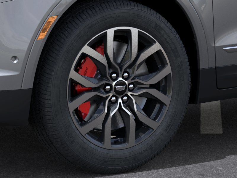 New 2026 Cadillac XT5 Sportv w/ LPO, Floor Liner Package AWD/4WD image 9