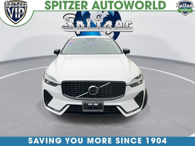 Used 2023 Volvo XC60 T8 Ultimate w/ Climate Package AWD/4WD image 3