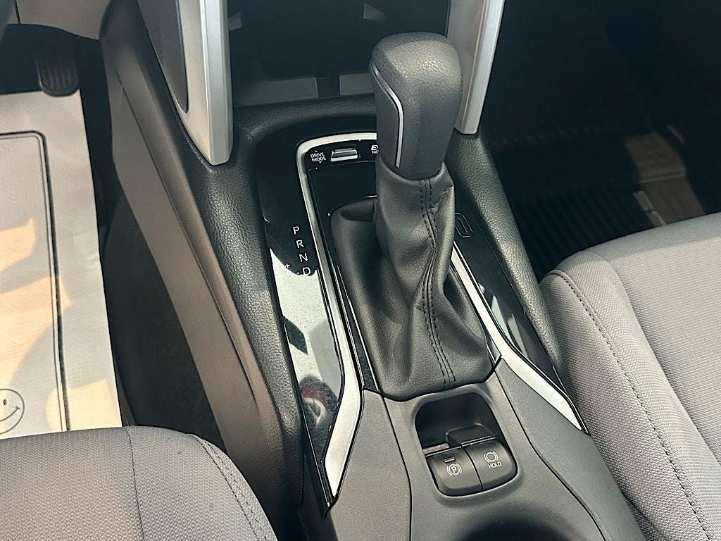 Certified 2024 Toyota Corolla Cross AWD Hybrid image 19