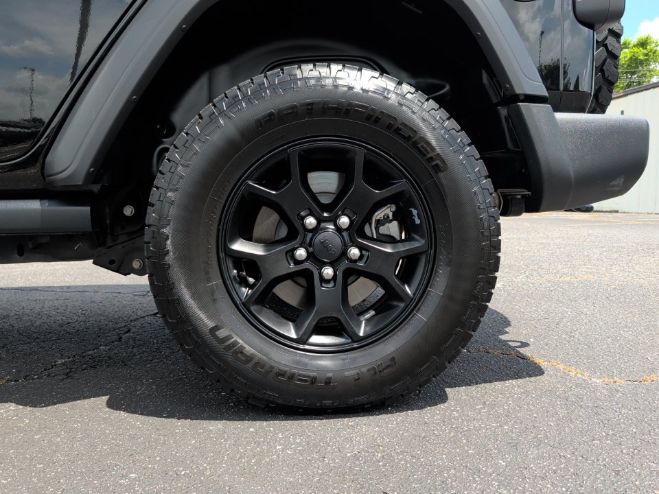 Used 2020 Jeep Wrangler Unlimited Sport AWD/4WD image 26