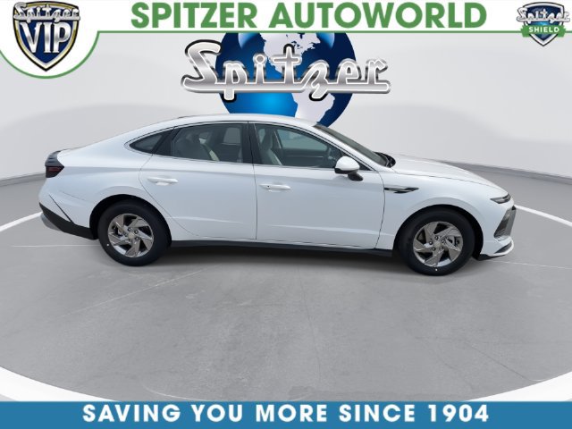 New 2026 Hyundai Sonata SE FWD image 16