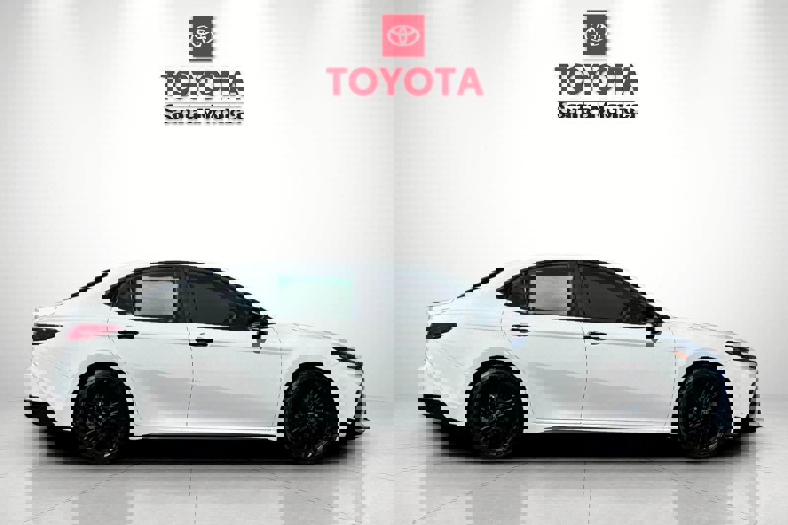 New 2026 Toyota Camry Hybrid image 2