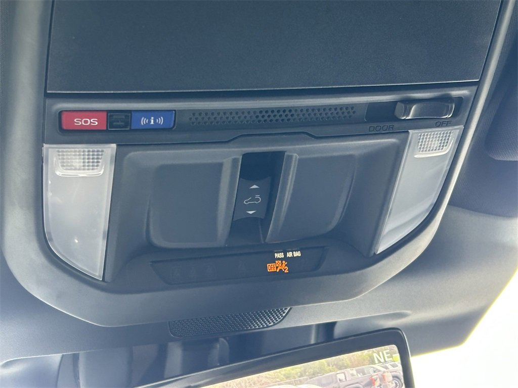 Used 2025 Subaru Forester Touring image 22