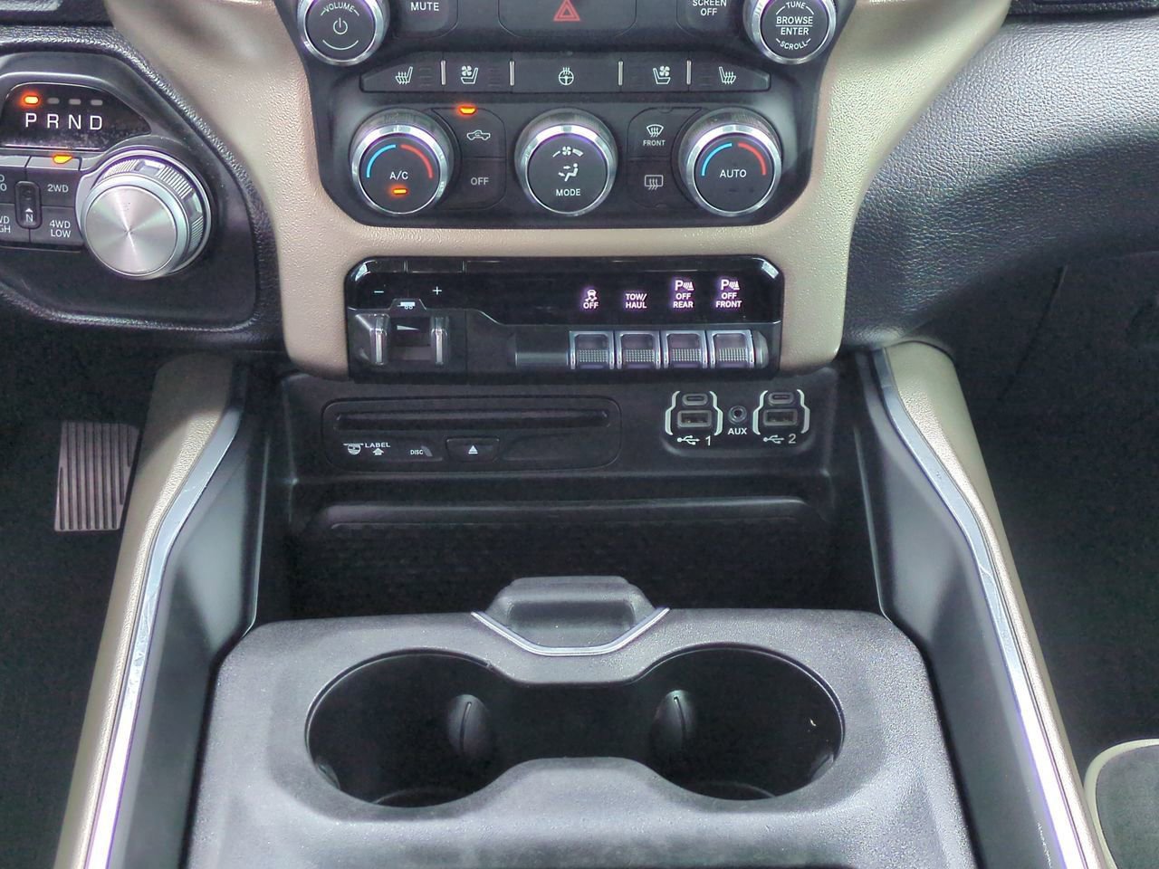 Used 2019 RAM 1500 Laramie image 18