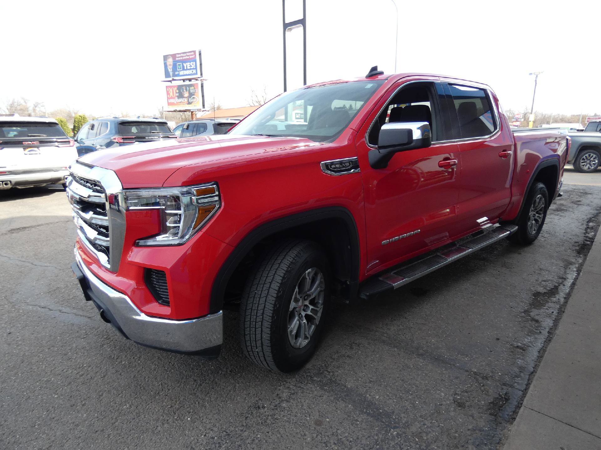Used 2020 GMC Sierra 1500 SLE w/ SLE Value Package AWD/4WD image 6