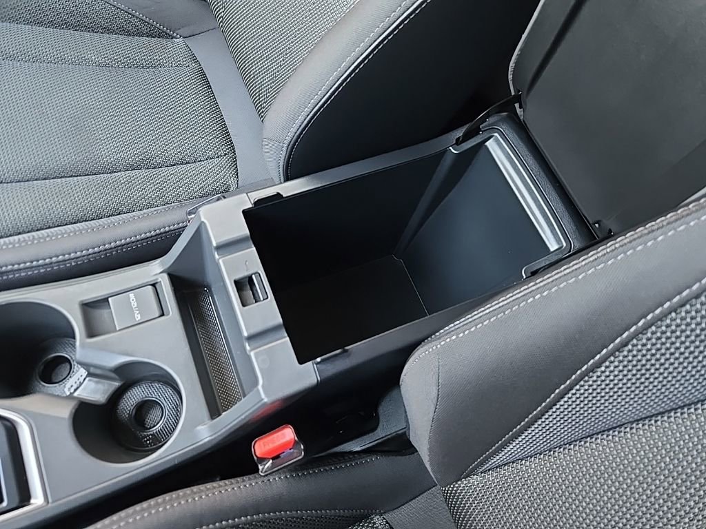 Used 2024 Subaru Crosstrek 2.0i Premium image 34