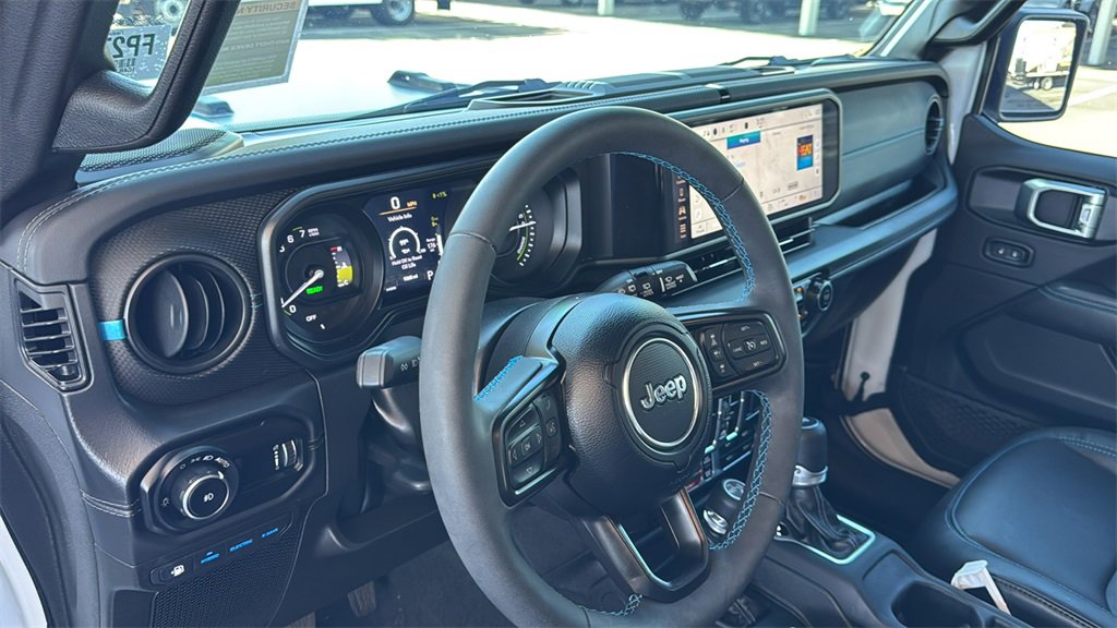 Used 2024 Jeep Wrangler Unlimited Rubicon 4xe w/ Safety Group image 19