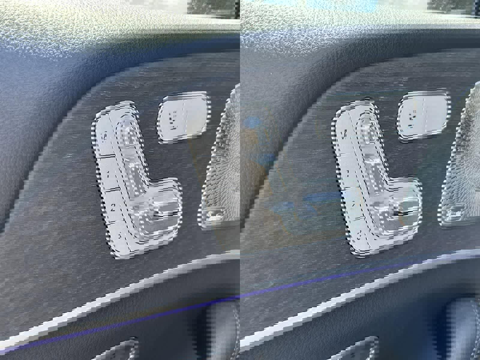 Used 2022 Mercedes-Benz GLE 350 4MATIC image 26