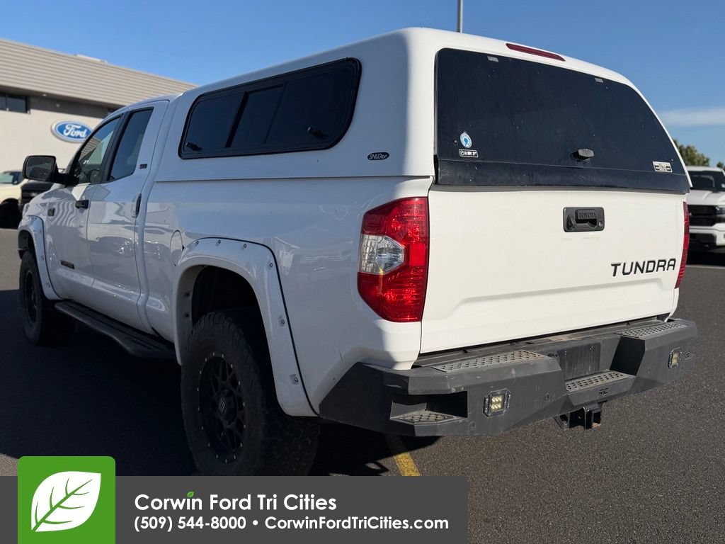 Used 2020 Toyota Tundra SR5 w/ TRD Off-Road Package AWD/4WD image 10