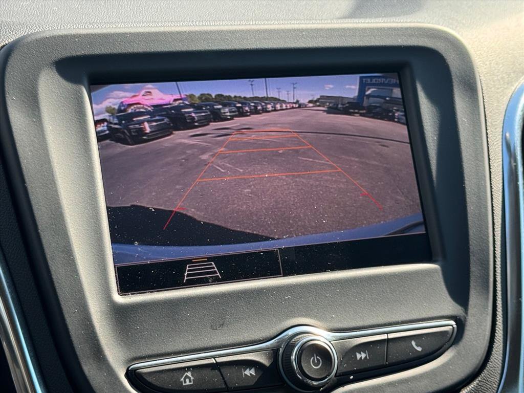Used 2024 Chevrolet Equinox LS w/ LS Convenience Package FWD image 23