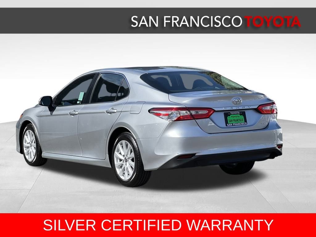 Certified 2018 Toyota Camry LE image 3