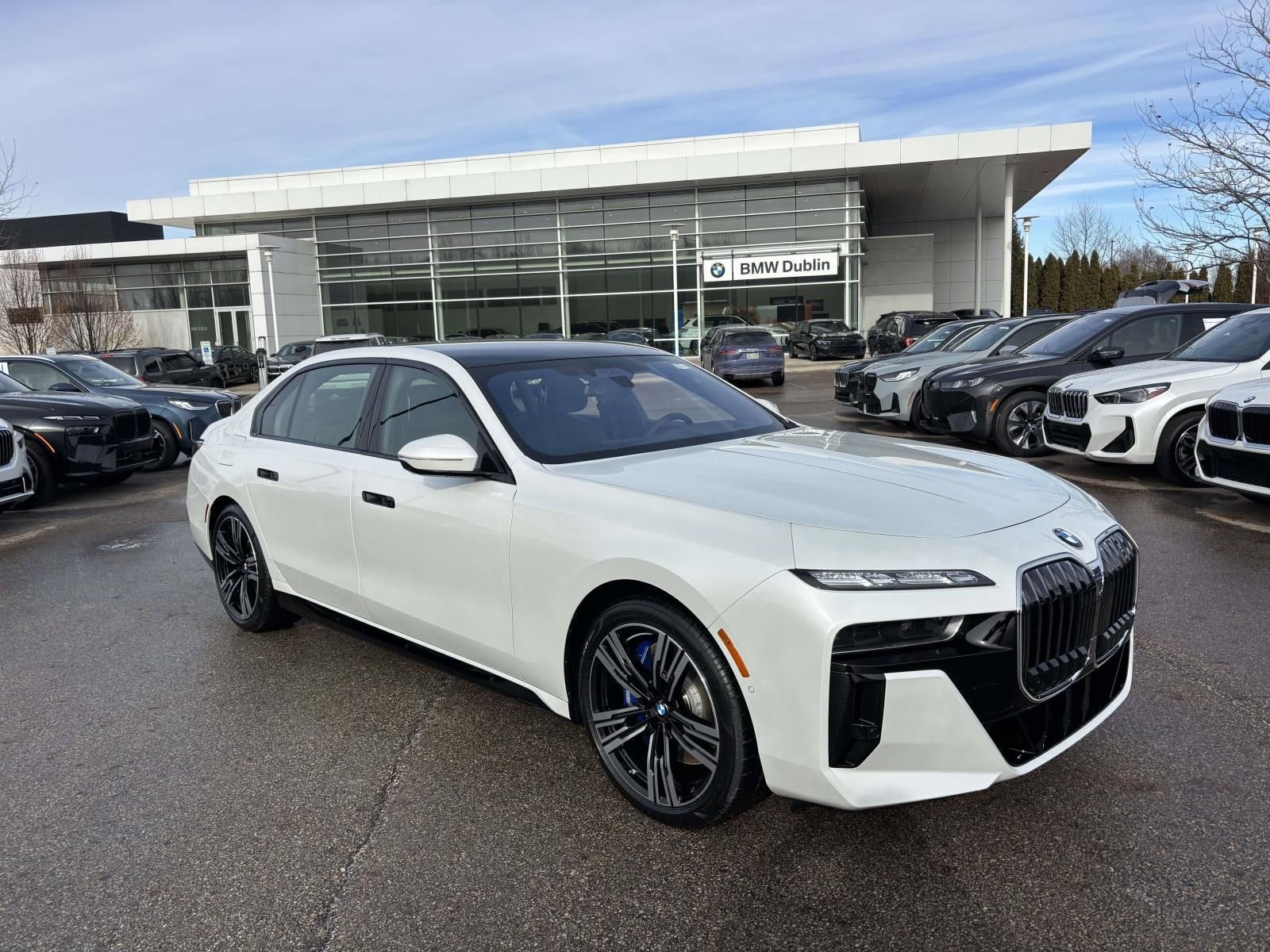 New 2026 BMW 760i xDrive w/ Executive Package