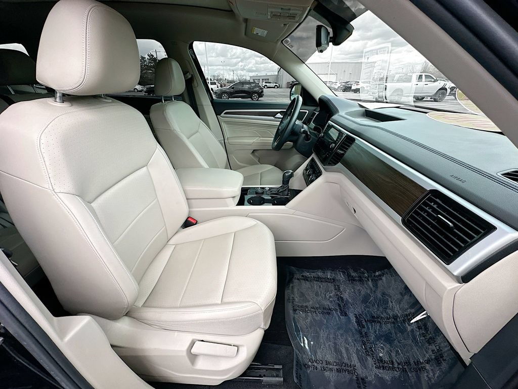 Used 2022 Volkswagen Atlas SE AWD/4WD image 35
