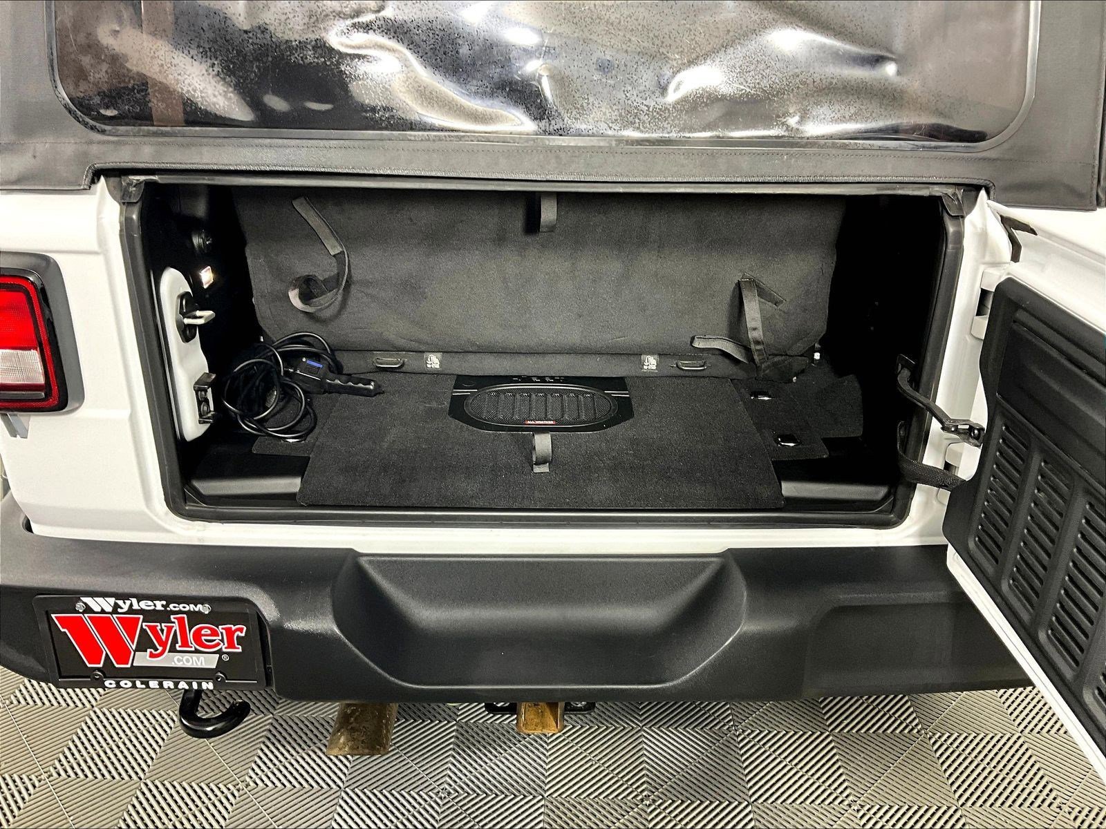Used 2023 Jeep Wrangler Sport AWD/4WD image 35