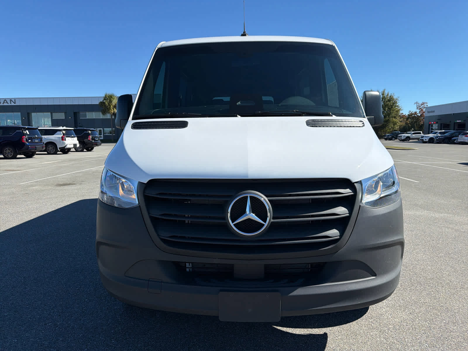Used 2025 Mercedes-Benz Sprinter 2500 image 9