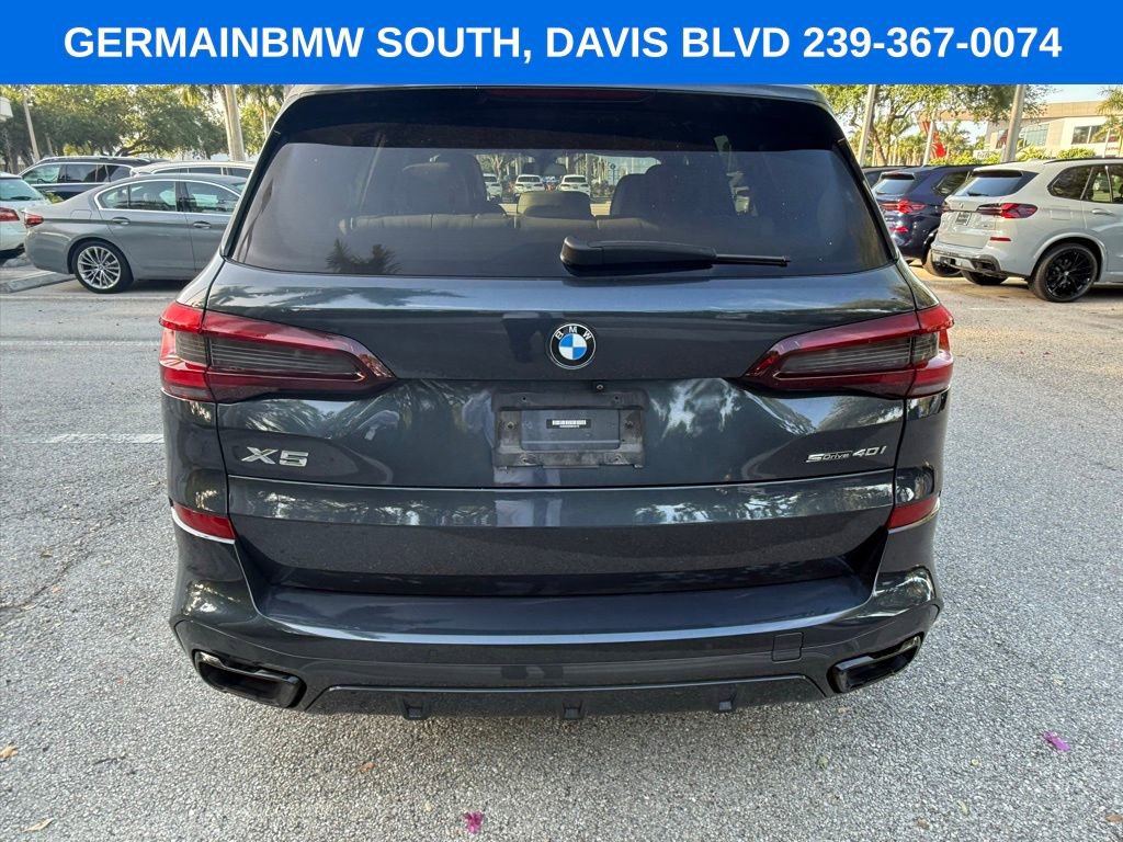 Used 2022 BMW X5 sDrive40i w/ M Sport Package image 5
