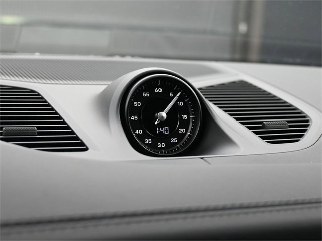 New 2025 Porsche Cayenne E-Hybrid image 13