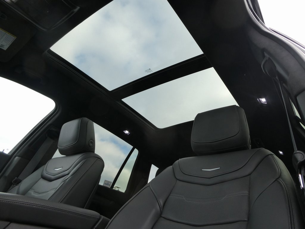 Used 2024 Cadillac XT6 Premium Luxury w/ Platinum Package image 13