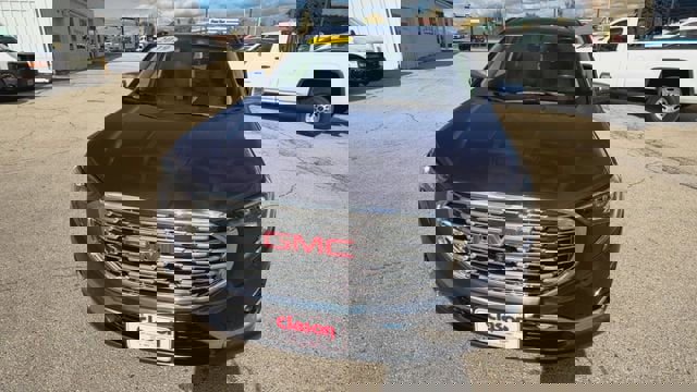 Used 2019 GMC Terrain Denali w/ Advanced Safety Package image 3