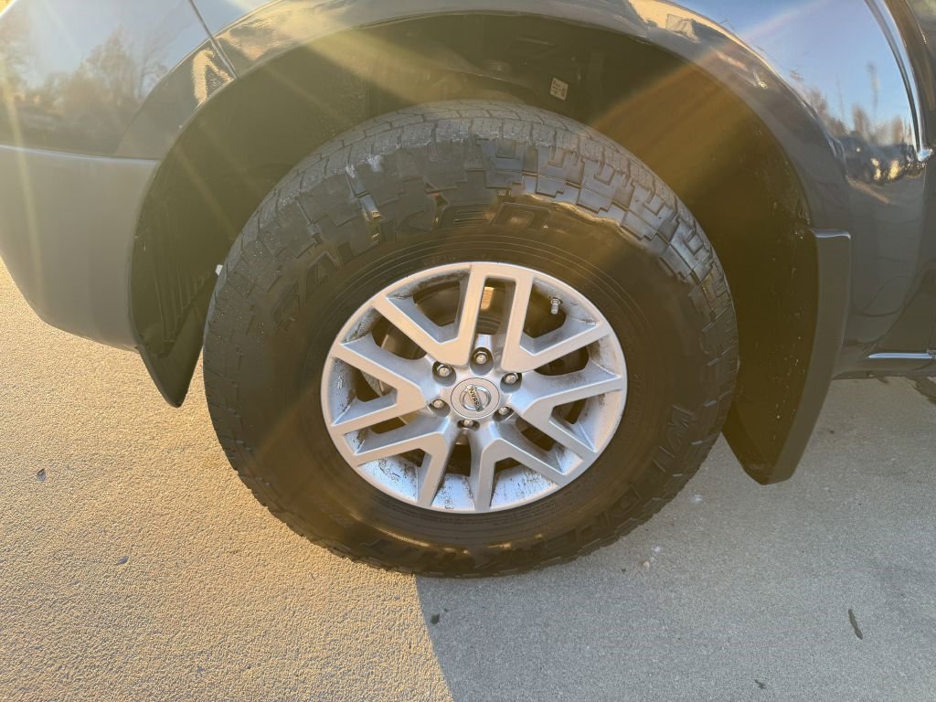 Used 2019 Nissan Frontier SV image 18