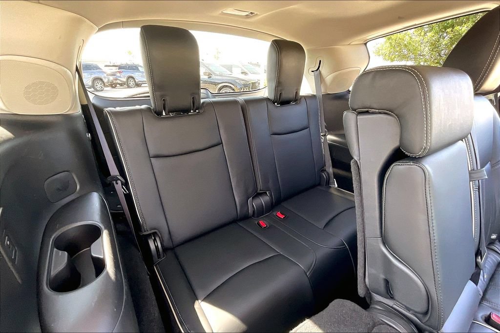 Certified 2020 INFINITI QX60 Luxe w/ Sensory Package AWD/4WD image 34