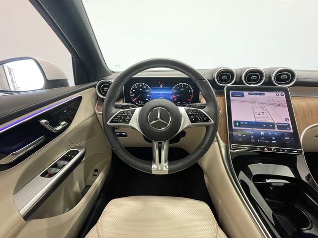 Used 2024 Mercedes-Benz GLC 300 4MATIC image 22
