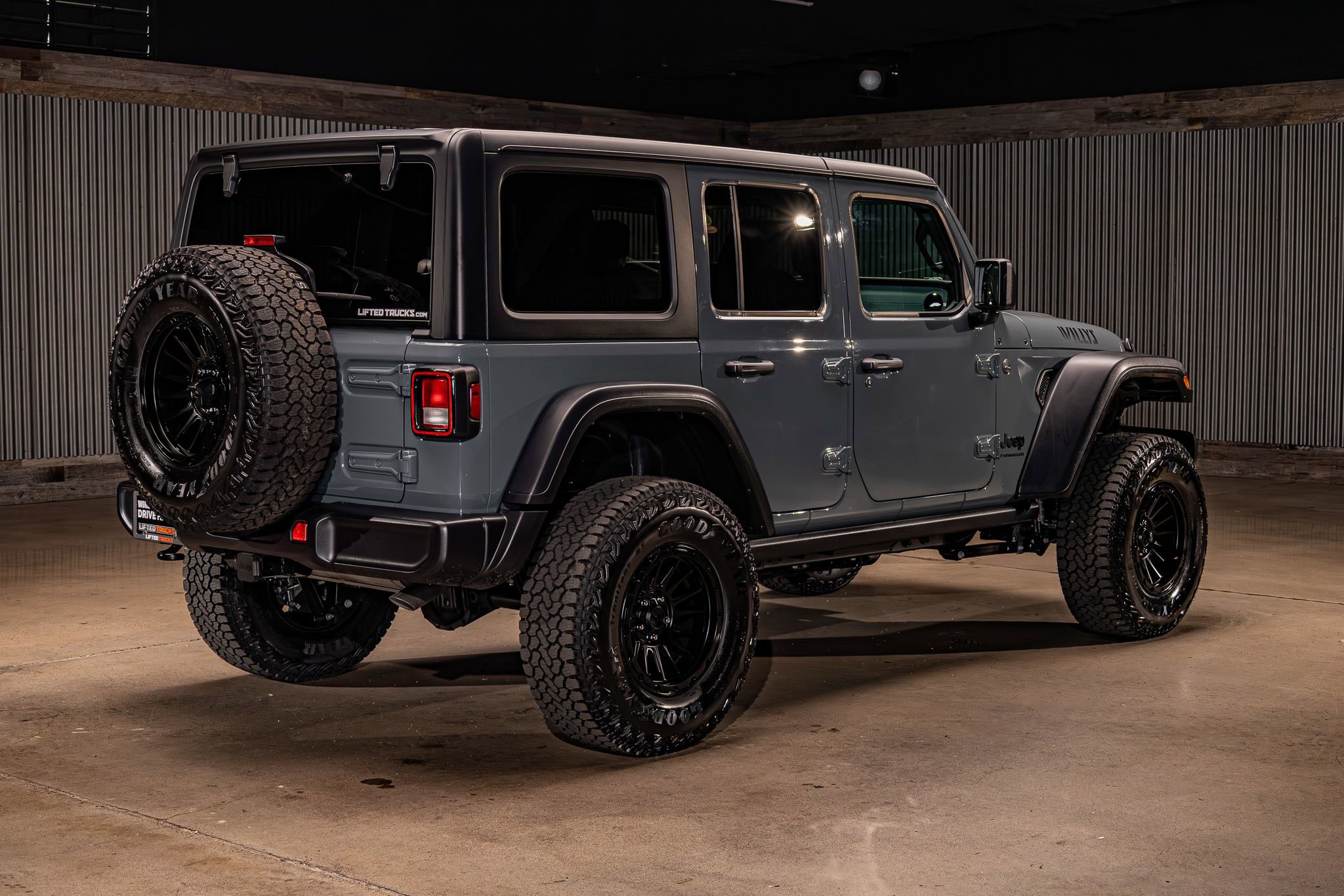 Used 2024 Jeep Wrangler Willys image 10