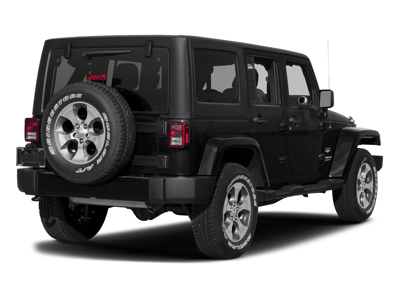 Used 2017 Jeep Wrangler Unlimited Sahara w/ Mopar Chrome Edition Group AWD/4WD image 34