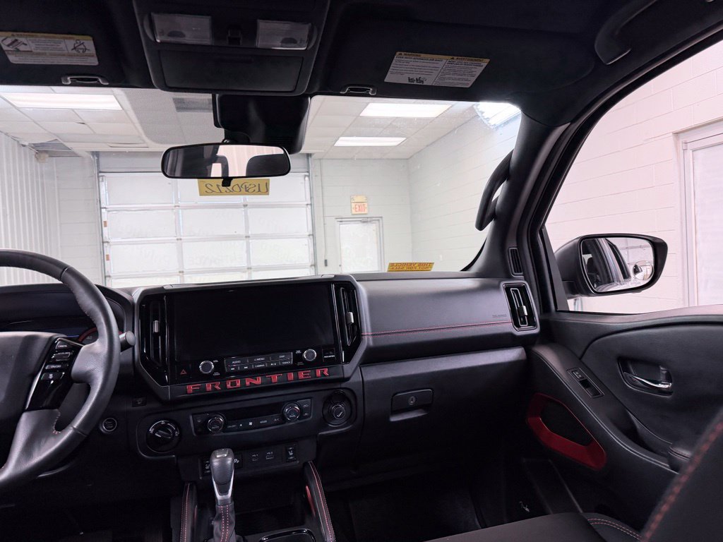 Used 2025 Nissan Frontier PRO-4X w/ Pro Convenience Package AWD/4WD image 31