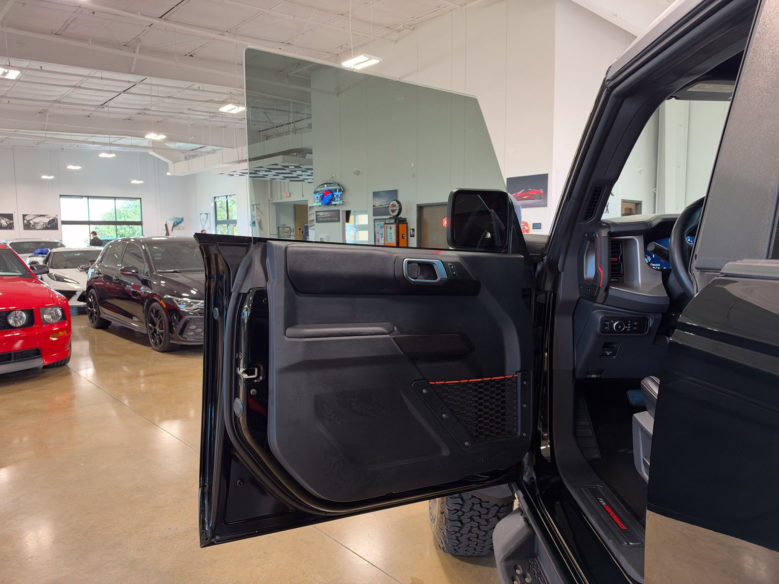 Used 2024 Ford Bronco Raptor AWD/4WD image 14