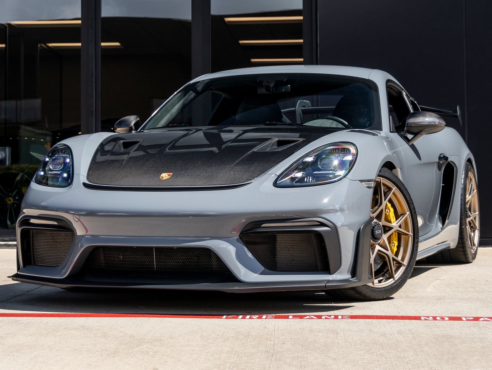 Certified 2024 Porsche 718 Cayman GT4 RS RWD image 1