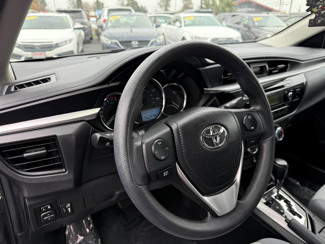 Used 2014 Toyota Corolla L FWD image 17