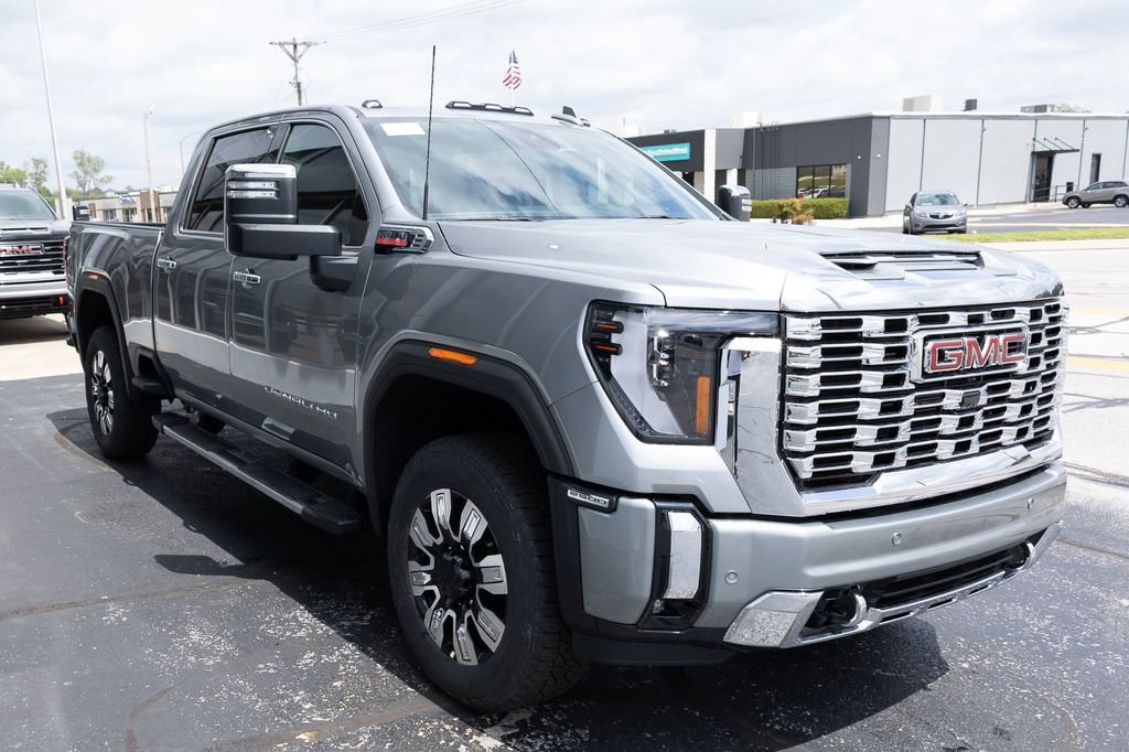 New 2026 GMC Sierra 2500 Denali w/ Technology Package AWD/4WD image 4
