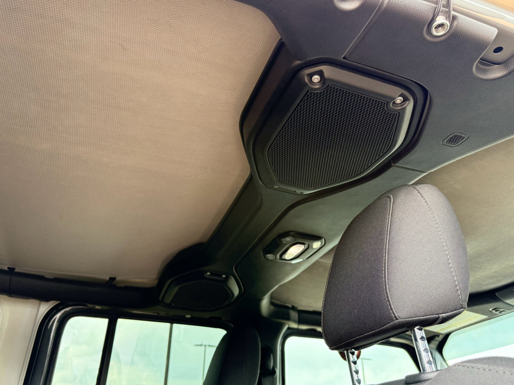 Used 2018 Jeep Wrangler Unlimited Sport S AWD/4WD image 23