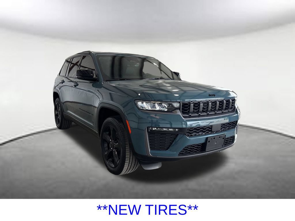 Used 2026 Jeep Grand Cherokee Limited w/ Limited Altitude Package AWD/4WD image 7