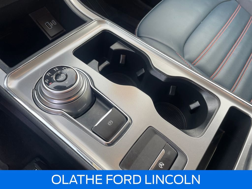 Used 2022 Ford Edge SEL w/ Sport Appearance Package image 11