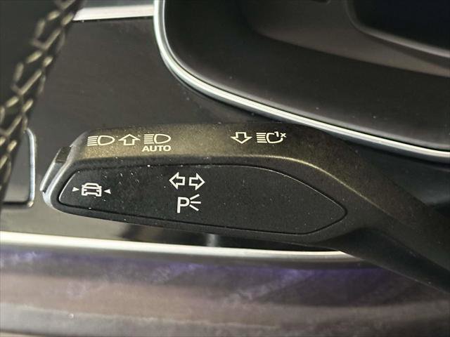 Used 2024 Audi Q8 Prestige w/ Prestige Package image 28