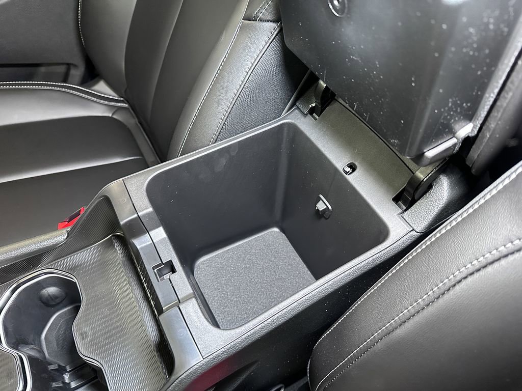 New 2025 Jeep Grand Cherokee Limited w/ Black Appearance Package image 30