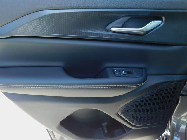 New 2026 Jeep Grand Cherokee Laredo w/ Trailer Tow Package image 11