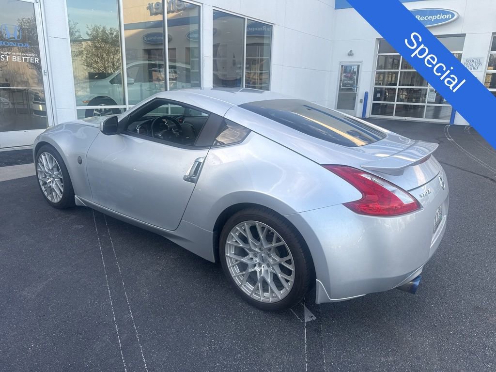 Used 2012 Nissan 370Z Touring w/ Sport Pkg image 4