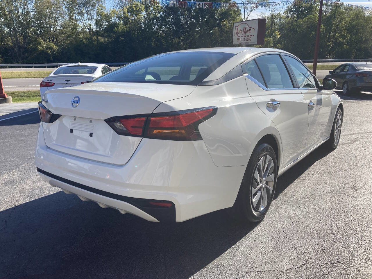 Used 2022 Nissan Altima 2.5 S image 6